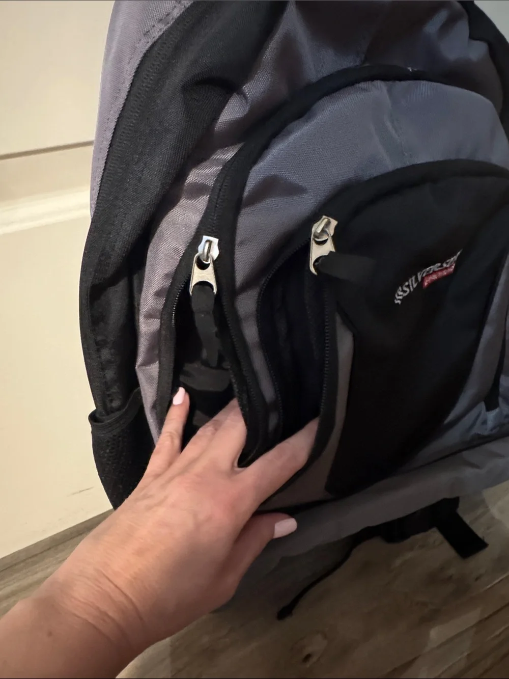 SilverSea Gray Black Men's Top Handle 3 zippered compartments Backpack